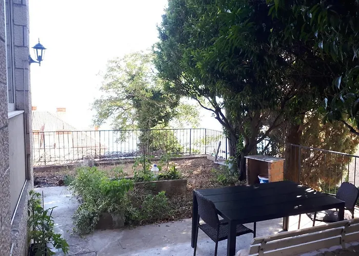 Apartment Lasic